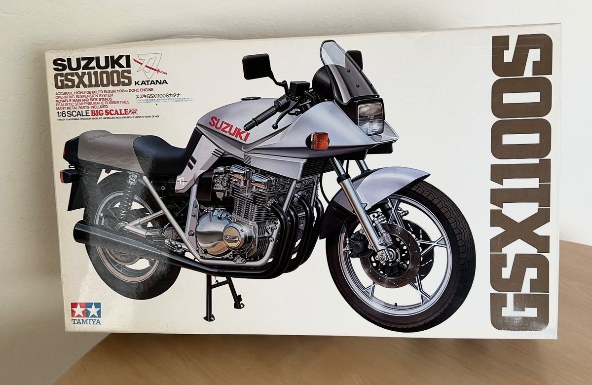 スズキ GSX1100S カタナ 1/6SCALE 【公式通販】