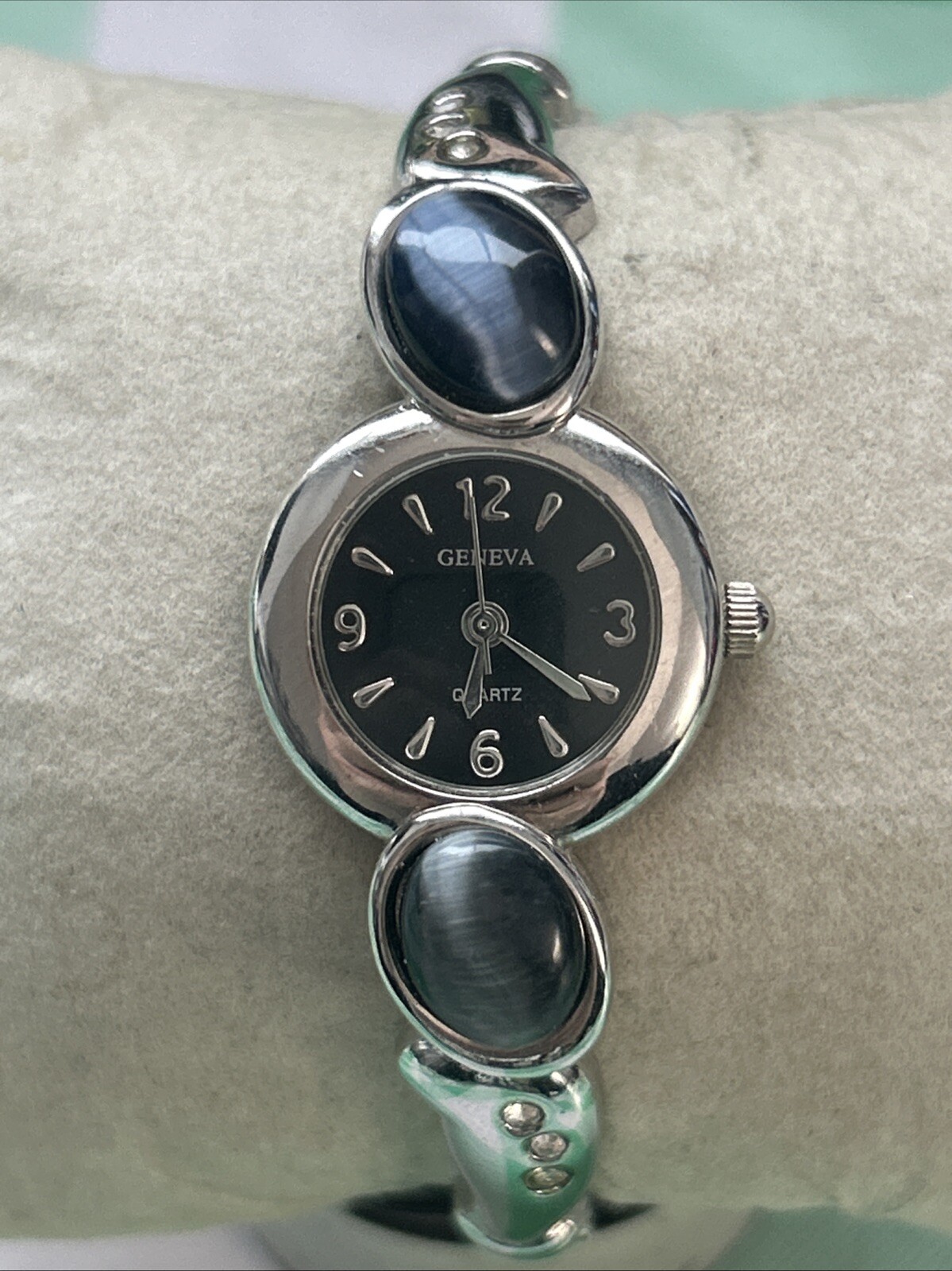 Geneva Silver Tone Women’s Quartz Watch