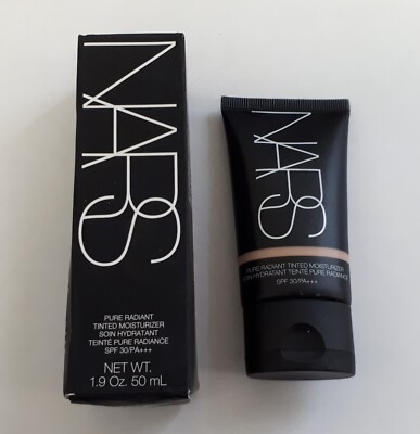 NARS Feuchtigkeitspflege getönt Pure Radiance MEDIUM 1,5 CUZCO 50 ml /EBOB