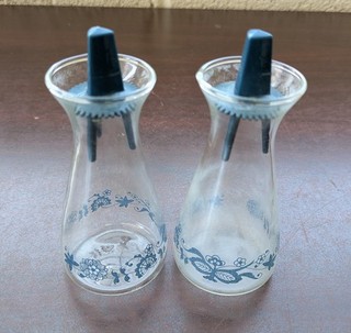 Vintage Pyrex Old Town Blue Onion Salt and Pepper Shakers 1970s