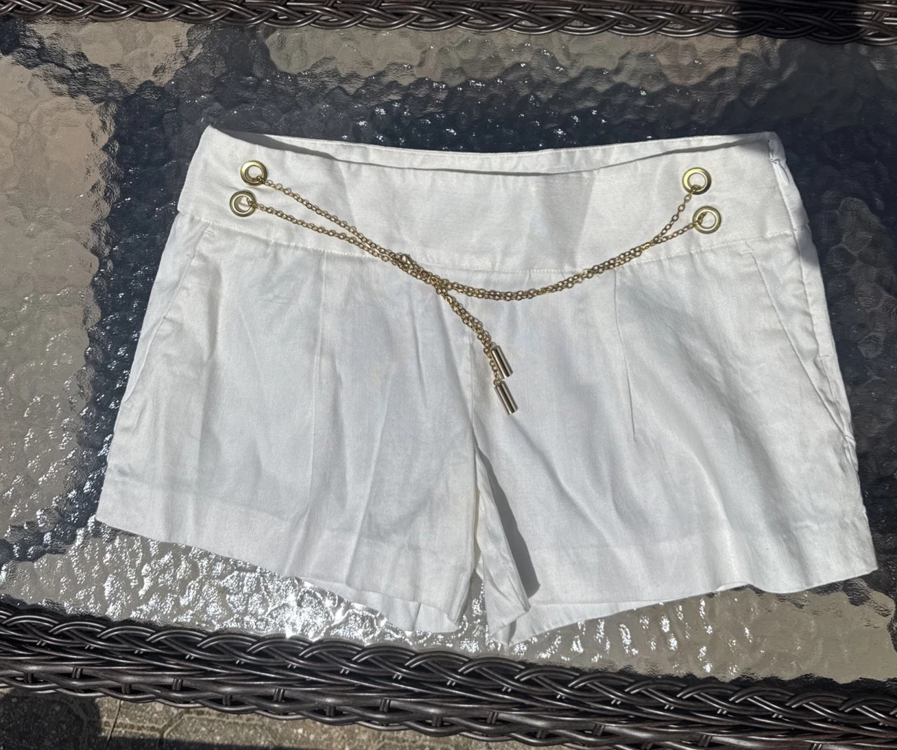 Vintage 2009 Body By Victoria Linen Blend Shorts Size 4 Side Zip
Opens in a new window or tab