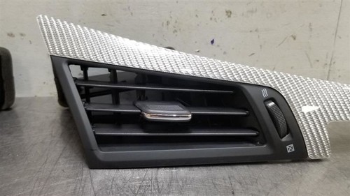 18 2018 INFINITI Q60 CENTER DASH AC HEAT VENT SET PAIR WITH BEZELS - Picture 4 of 12