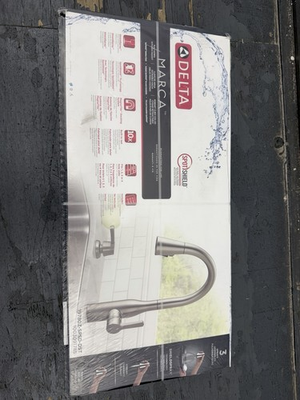 #ad Delta Marca 1 Handle Pull Down Kitchen Faucet w ShieldSpray in Stainless $114.98