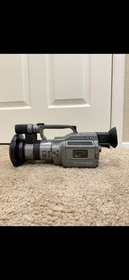 VX1000 W/ MK1 FISHEYE LENS, BATTERIES, CHARGERS, LIGHT, BACKPACK