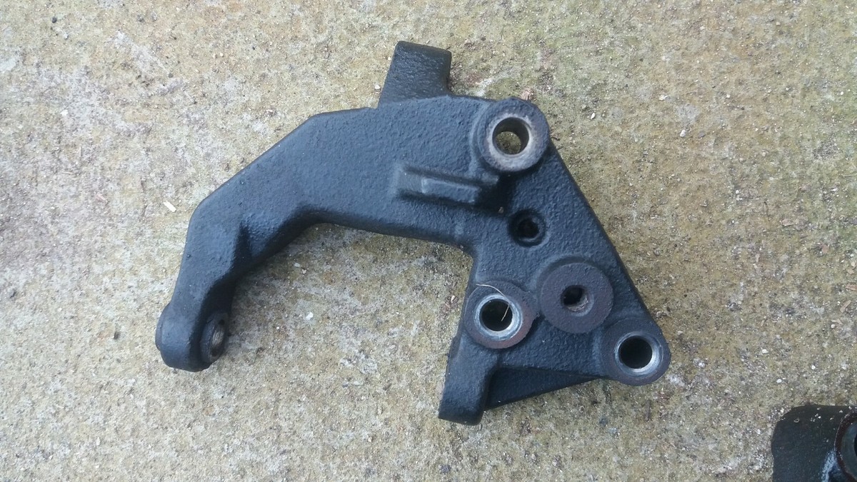 1984 85 86 87 88 89 Nissan 300zx z31 accessories brackets ac