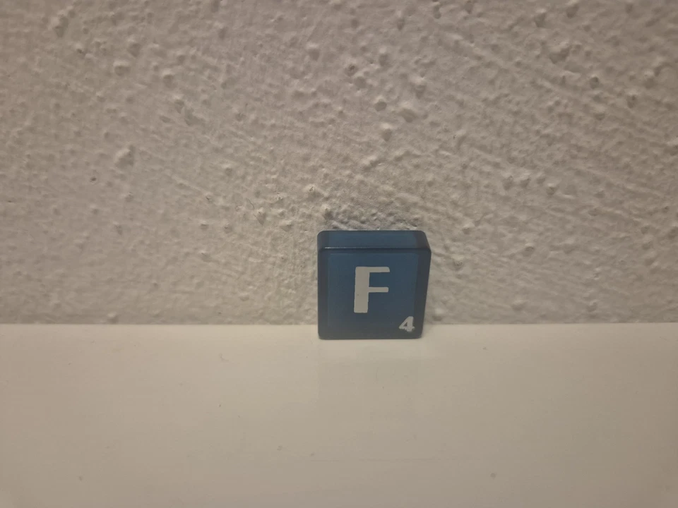 Scrabble Jubiläumsausgabe 60 Jahre Ersatzteile: Buchstabenstein F - Bild 1 von 1