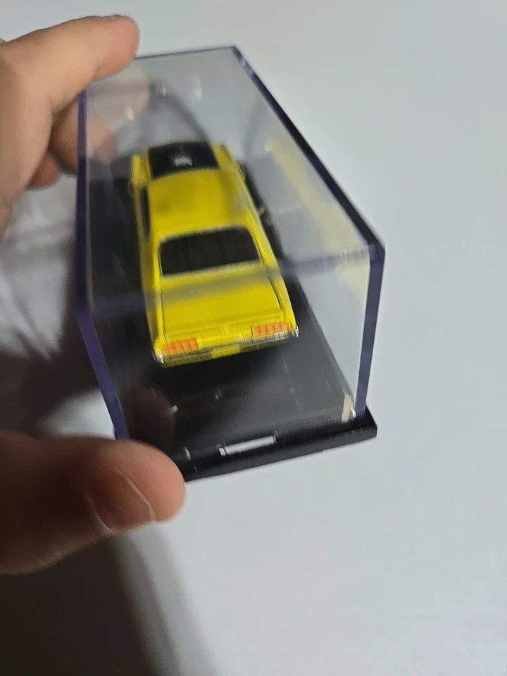 Ford Torino 71 2000 Hot Wheels 100 % caja negra cupé amarillo con capó negro y RR CASI NUEVO Foto 3 de 4