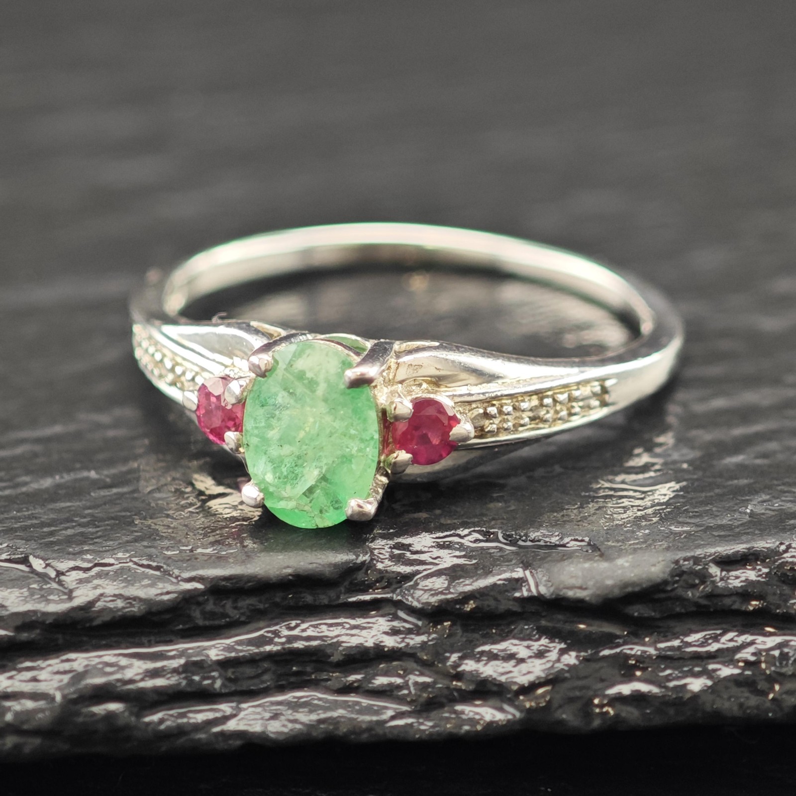 Emerald Ruby Gemstone Ring Sterling Silver Size 9 - image 5