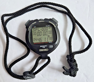 Seiko S056-4000 Memory 100 Lap Interval Digital Quartz Stopwatch