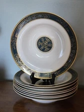 8 Royal Doulton Carlyle Large Rimmed LARGE Soup Bowls 9 1/8"  Rare
