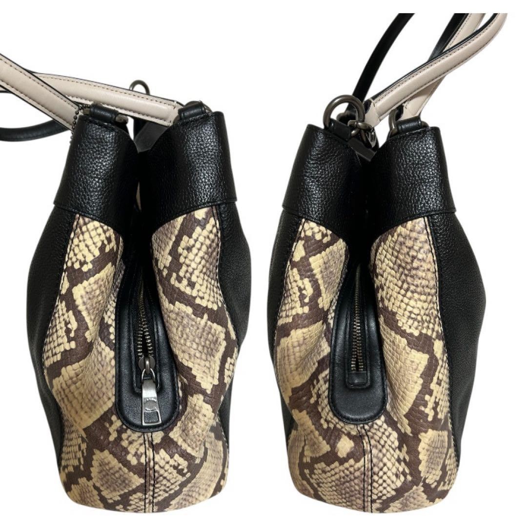 Coach Python Pattern Black Leather Shoulder Bag 1… - image 3