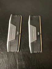 CORSAIR VENGEANCE RGB DDR5 RAM 32GB (2x16GB) 6000MHz CL30-36-36-76 1.40V