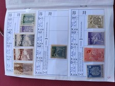 Japon joli lot de 30 timbres neufs et oblitérés, cote : 220 euros.