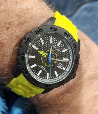 VR46 Valentino Rossi / Yamaha Factory Racing TW Steel Watch VR3 40mm