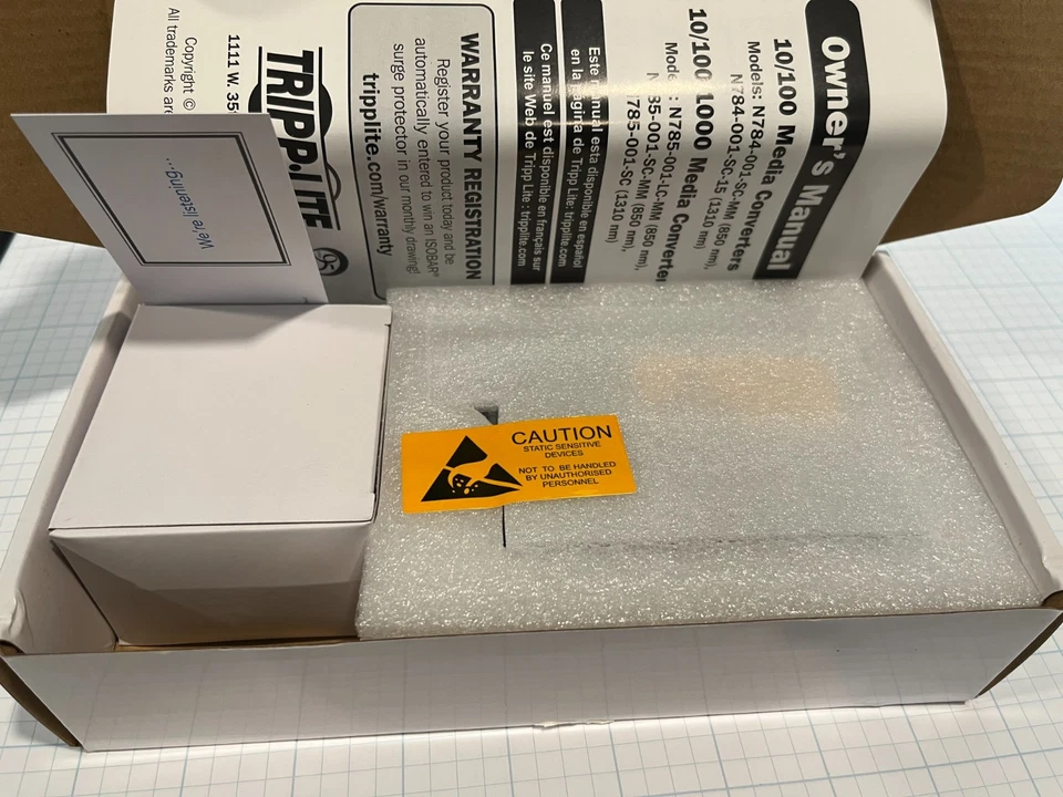 Convertidor de medios de fibra multimodo Tripp Lite Lc Gigabit Rj45 550 m N785-001-LC-MM Foto 3 de 3