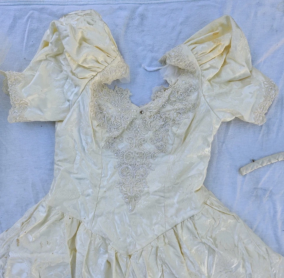 Винтажное свадебное платье 1996 JC Penney кремовое жемчужная вуаль с вышивкой многослойное кружево - Изображение 4 из 4