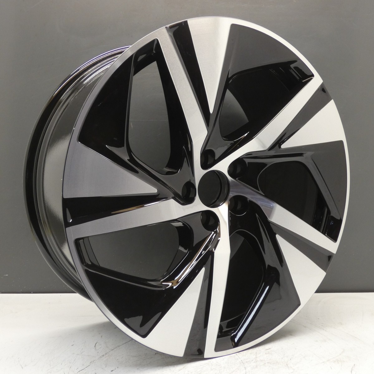 VOLVO XC90 BLACK 20” DIAMOND CUT ALLOY WHEEL RIM 9J OEM 32209411