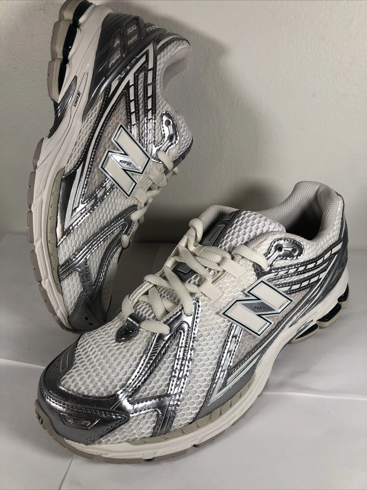 New Balance 1906R Argento Metallizzato Sale Marino M1906REE Taglia 10 5 Nuovo