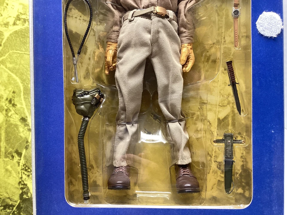 @ BBI 12” Elite Force Segunda Guerra Mundial Pearl Harbor Piloto de Estados Unidos Teniente Doc Miller Figura Sin usar, en caja Foto 4 de 4