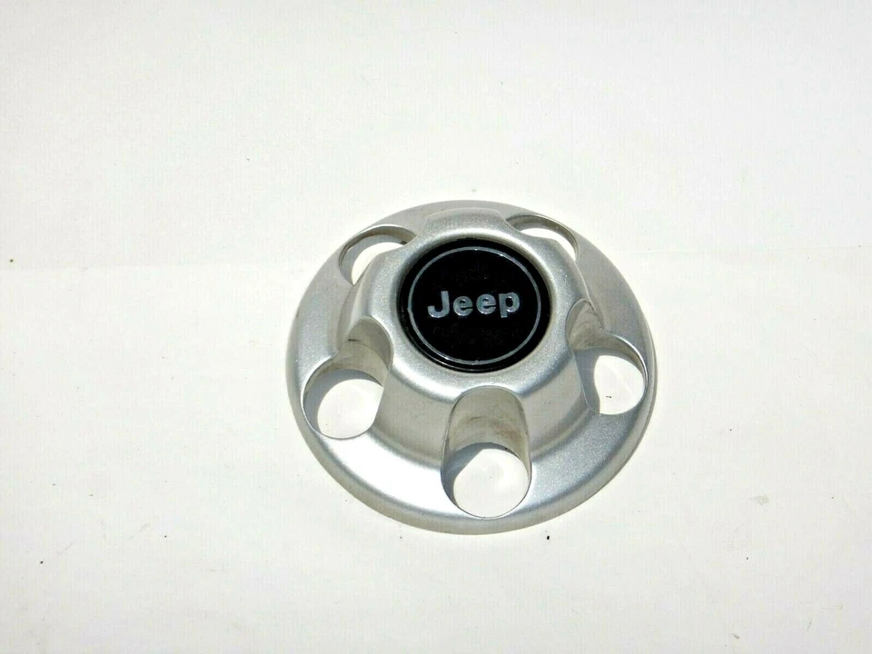 Tapa central plateada de fábrica para Jeep Wrangler YJ TJ 87-06 5 pernos Foto 2 de 4