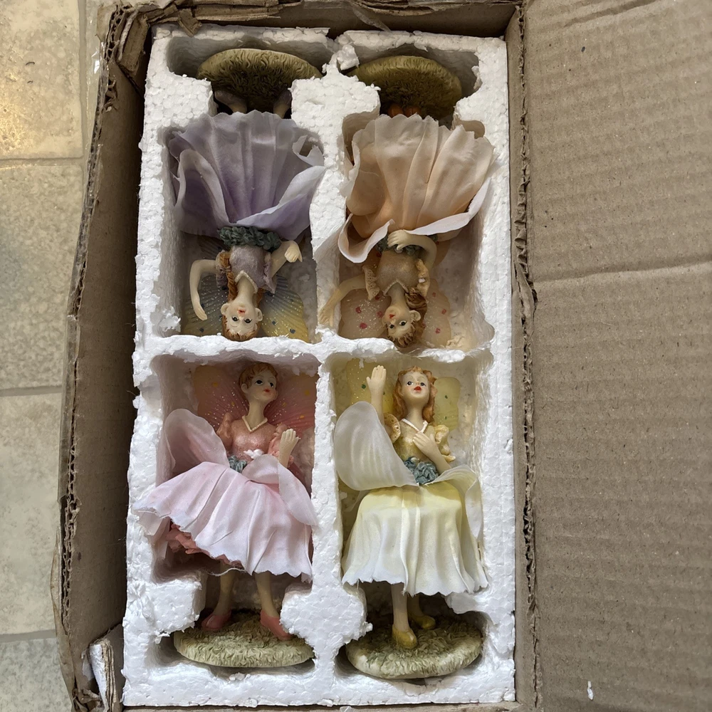 Vintage 4er Set Elfen Figuren ca. 13 cm von 1999 – unbenutzt mit Karton