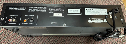 Tascam CD-200 Rack Mounted Professional CD Player - With Remote - Picture 2 of 3