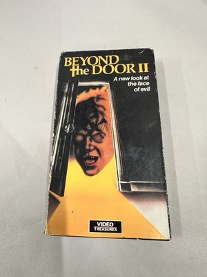 BEYOND THE DOOR II VHS 1990 Horror Cult Video Treasures