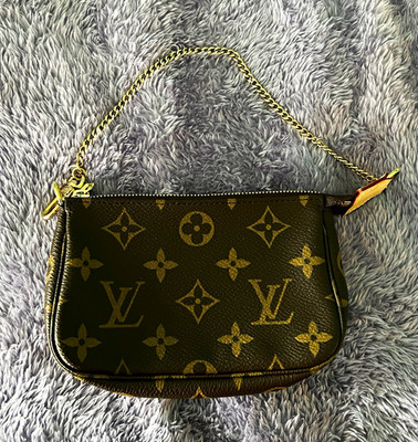 Louis Vuitton Monogram Mini Pochette Zip Pouch Shoulder Bag Gold Chain