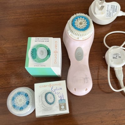 Clarisonic Mia 3 in 1 Sonic Facial Cleaning Device Pink W/ 5 new Brushes