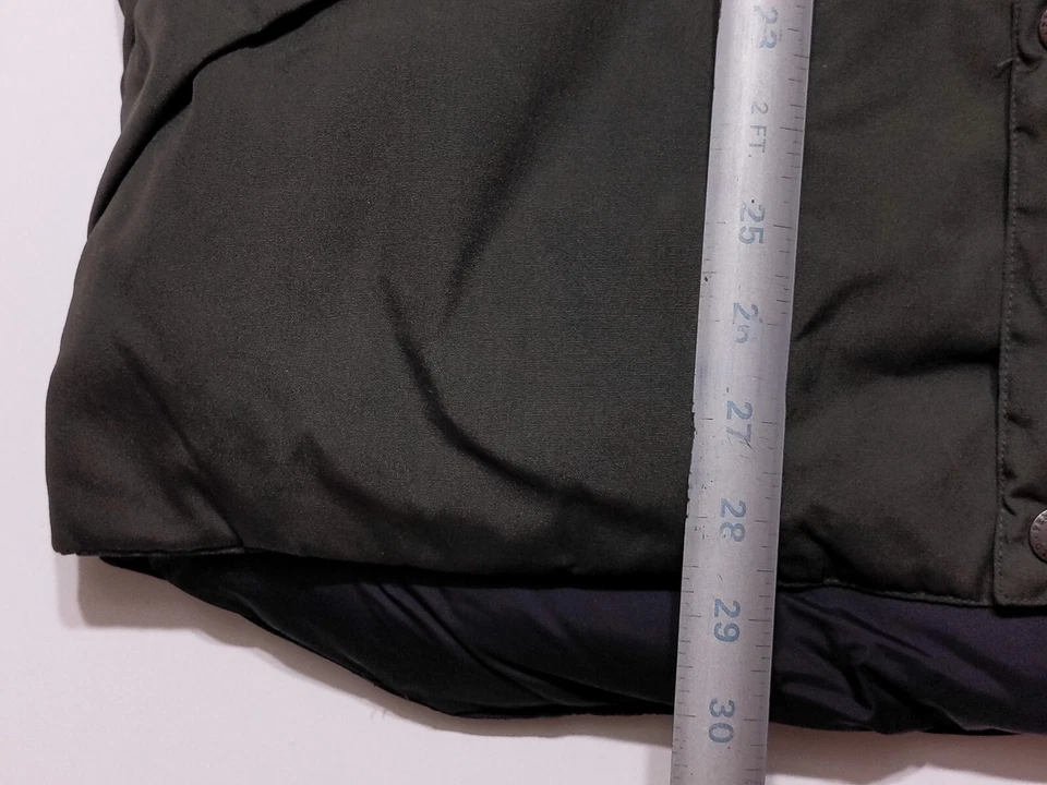 Chaleco de Plumón de Ganso BLACK BEAR by Penfield Borde de Cuero Camuflaje Verde XL Foto 4 de 4