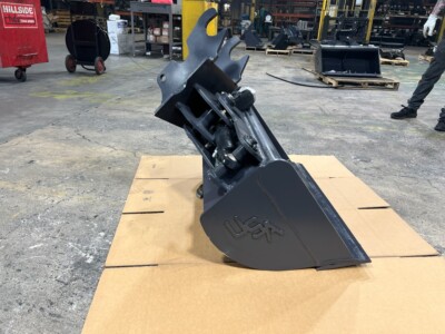 36 Inch Excavator Tilt Bucket Fits Kubota KX91 Quick Attach USA Attachments
