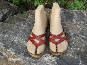vintage bass sandals