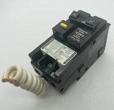 Square D Homeline HOM250GFI 2P 50 Amp 120/240V Plug In HOM GFCI GFI Breaker CHIP