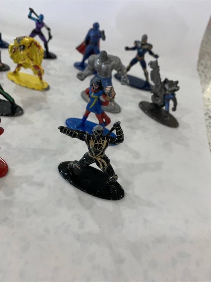 Jada DC Marvel Nano Metalfigs Mini-Figuras Die-Cast Metal - Lote de 22 Foto 2 de 4