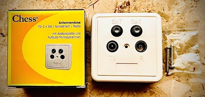 Sat Dose TWIN Chess 4-Loch Universal-Aufputz/Unterputz  14 Stück