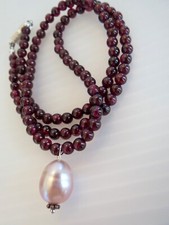 Newly Strung  Round Shiny GARNET  FRESHWATER PEARL NECKLACE 17"L 4mm Garnet
