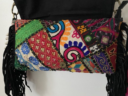 HANDMADE BOHO HIPPIE BAG WITH VINTAGE ARTISAN HAND EMBROIDERY & BEADS WORK - Picture 17 of 24