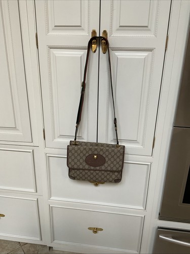 Gucci Supreme Messenger Brown Bag, Authenticated, Approximately 9” X 12”