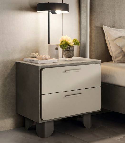 Moderner Beiger Nachttisch Stilvoller Schlafzimmer Holzschrank-image