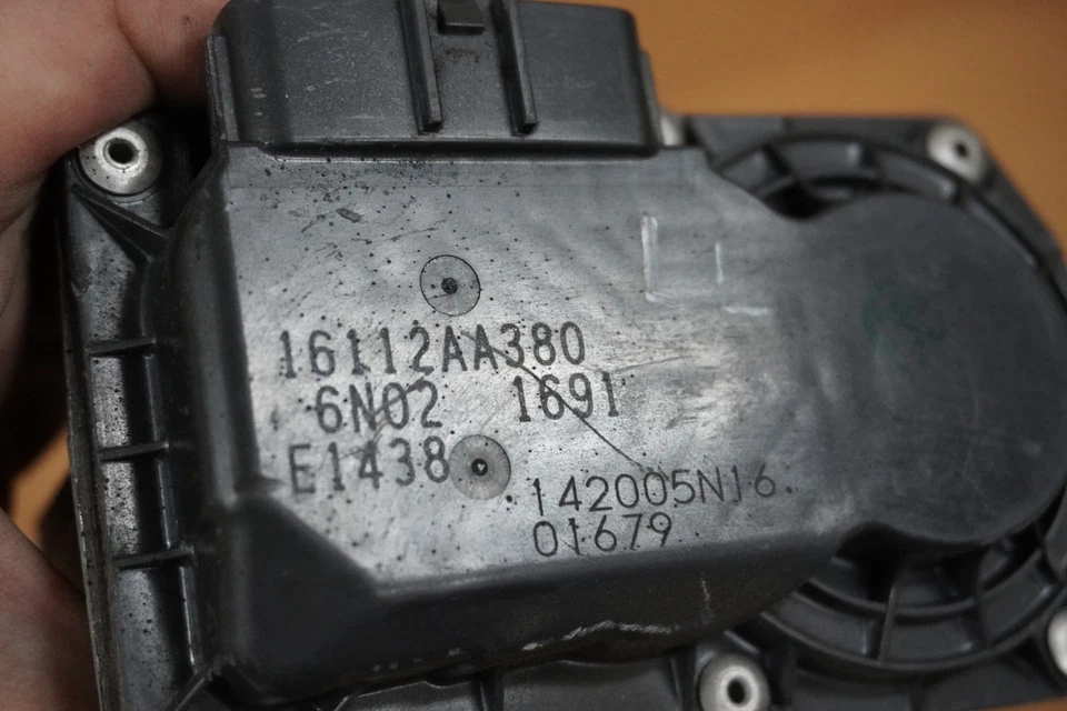 Conjunto de carrocería del acelerador Subaru Forester 2011 2012 2013 2014 2015 2,5 L 16112AA380 Foto 4 de 4