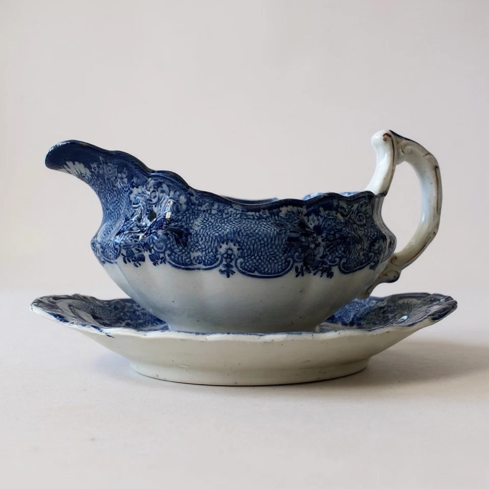 Beautiful Maddock & Sons Gravy Boat + Saucer Blue White Flow Transfer Ware308976 - image 2 of 4