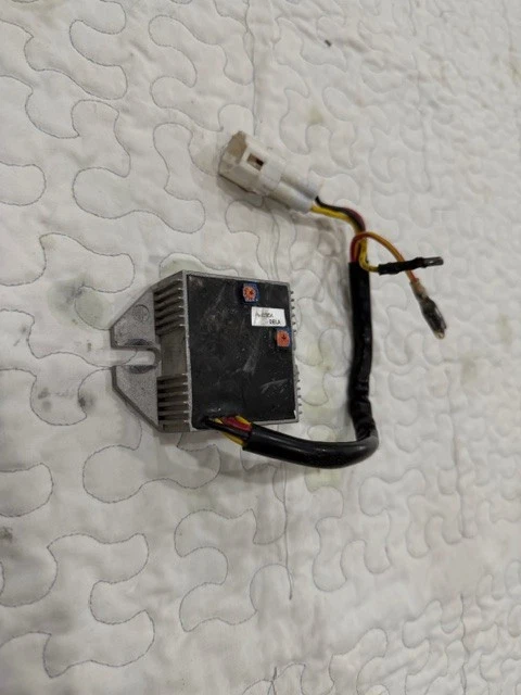 Trail Tech 130W DC Regulador Rectificador + Relé – 06 KTM 525 525XC RFS Foto 3 de 4