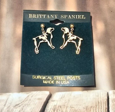 NEW Gold Tone Dangle Drop Earrings Dog Puppy Made in USA Brittany Spaniel