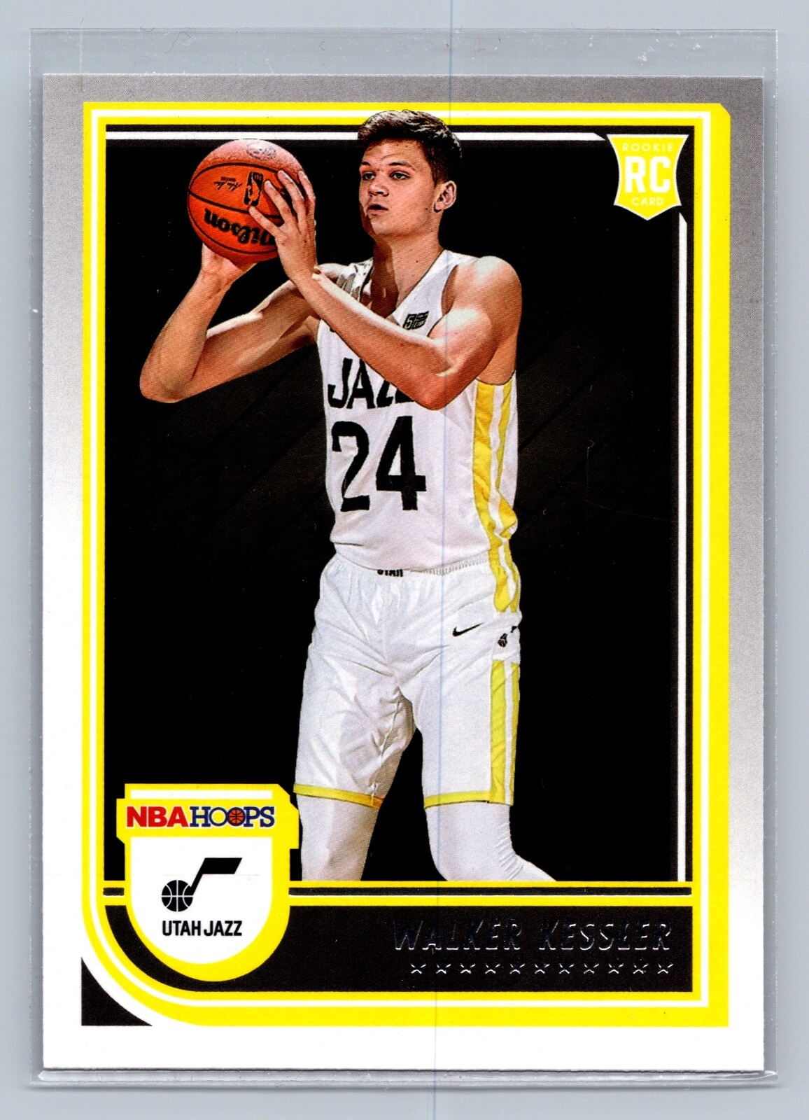 2022-23 Panini NBA Hoops - Rookies #252 Walker Kessler (RC)