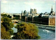 Postcard - The Conciergerie, Notre-Dame and the Sainte-Chapelle - Paris, France