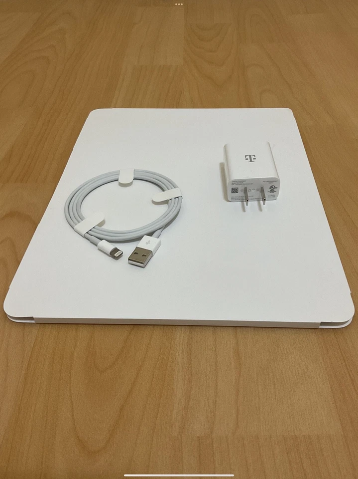 New Original Genuine Tmobile Apple Iphone 14 & Pro Max Series OEM wall Charger - Image 3 of 4