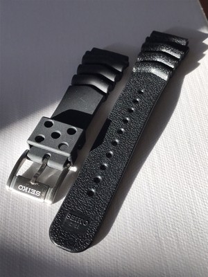 Bracelet Seiko Z-22 Noir 20mm - Silicone Avec Boucle Signée - Neuf étiqueté - Pour Plongée Et Sport