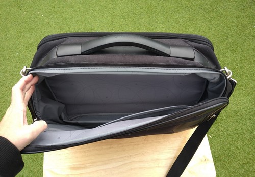 Samsonite Black Shoulder Bag / Messenger Bag - 第 8/14 張圖片