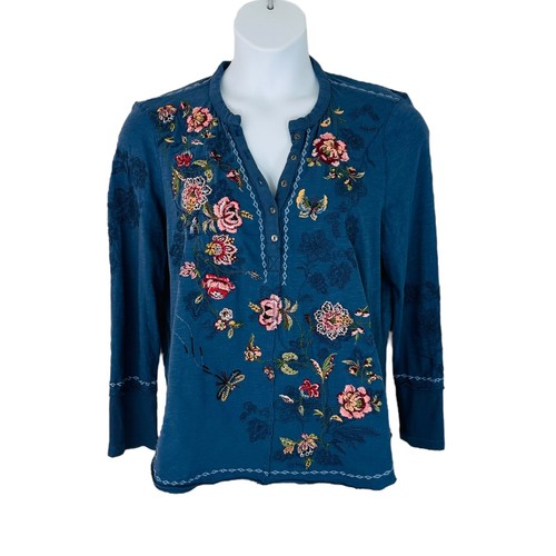 Sundance Women's Size XL Blushed Blooms Embroidered Blue Henley Knit Top