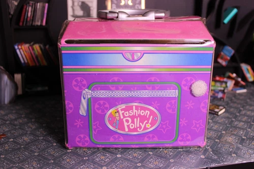 2001 Mattel Fashion Polly Pocket Super Stylin’ Mall